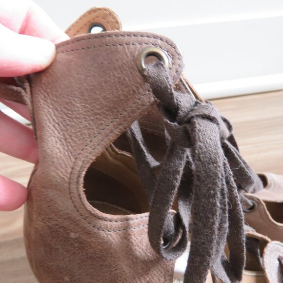 ANTHROPOLOGIE SCHULER & SONS PHILADELPHIA Soft Brown Leather Wedge Lace Up Shoes - Picture 5 of 13